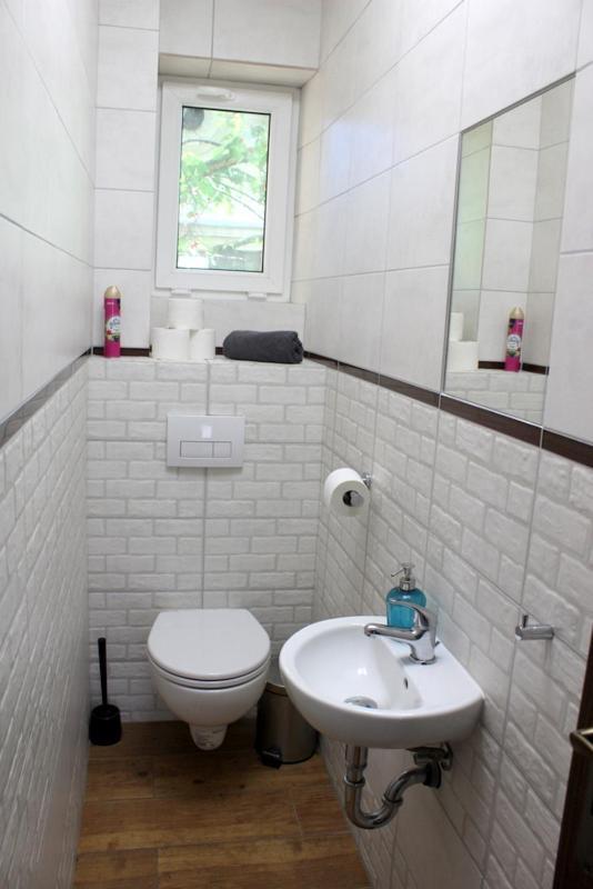 Apartmanovy Dom Stummerova Topolcany Exterior foto